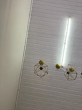 luara1988 online show from March 10, 7:07 pm