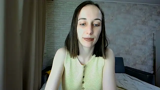 Snapshot of Anika_bloom chatting on July 9, 9:58 pm Anika bloom online show from July 9, 9:58 pm