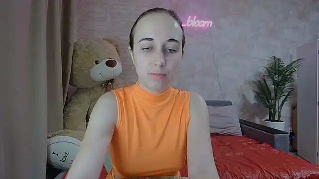 Snapshot of Anika_bloom chatting on March 10, 8:34 pm Anika bloom online show from March 10, 8:34 pm