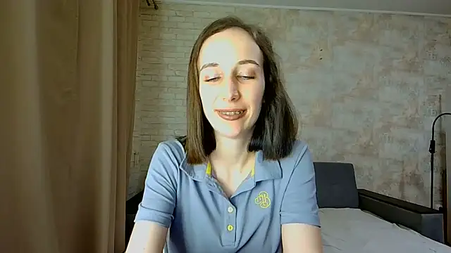 Snapshot of Anika_bloom chatting on June 21, 9:09 pm Anika bloom online show from June 21, 9:09 pm