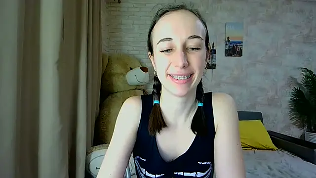 Anika bloom online show from February 13, 6:46 am