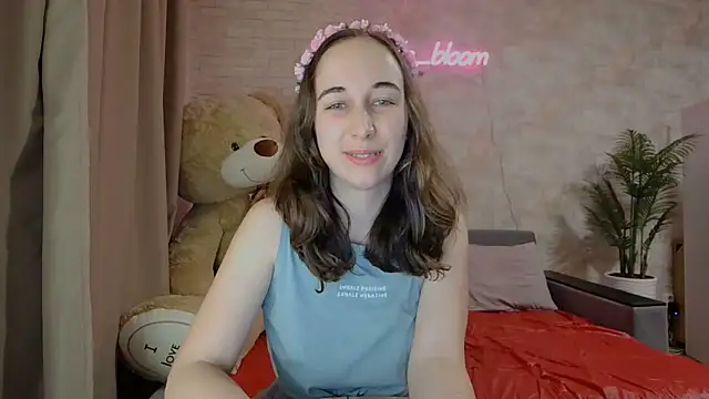 Snapshot of Anika_bloom chatting on March 12, 8:20 pm Anika bloom online show from March 12, 8:20 pm