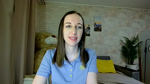 Anika bloom online show from December 22, 11:05 pm