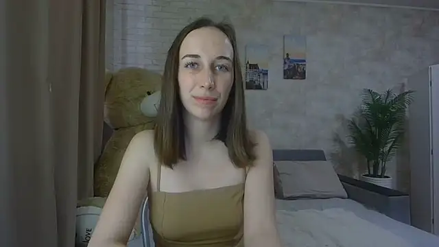 Snapshot of Anika_bloom chatting on October 2, 9:45 am Anika bloom online show from October 2, 9:45 am