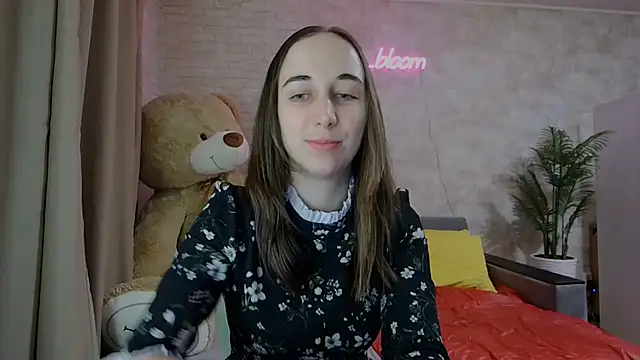 Snapshot of Anika_bloom chatting on March 17, 8:51 pm Anika bloom online show from March 17, 8:51 pm