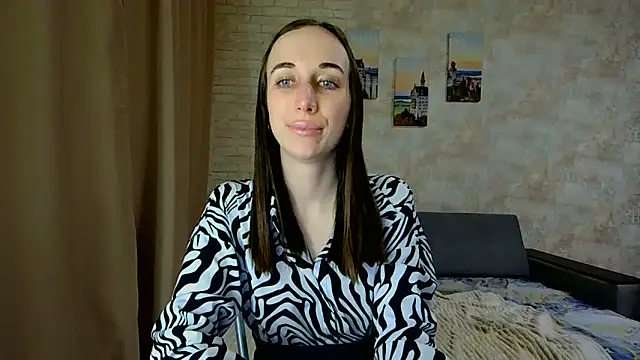 Anika bloom online show from April 8, 8:54 pm