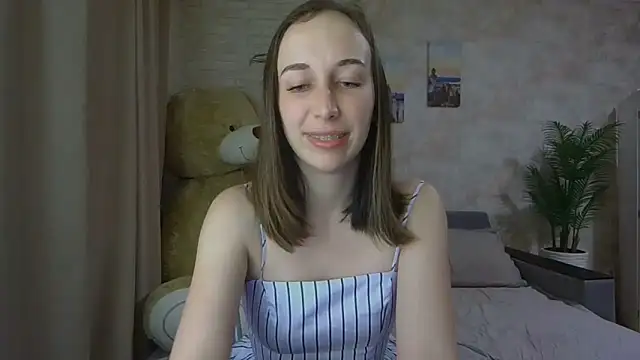 Snapshot of Anika_bloom chatting on September 21, 11:10 pm Anika bloom online show from September 21, 11:10 pm