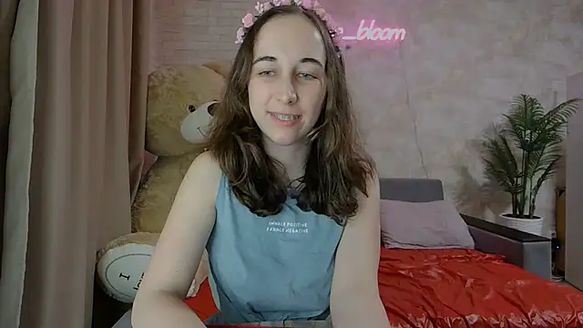Snapshot of Anika_bloom chatting on March 12, 11:22 pm Anika bloom online show from March 12, 11:22 pm