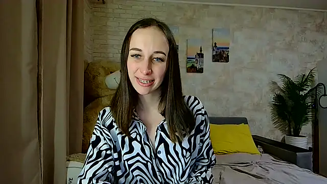 Anika bloom online show from December 15, 6:36 pm