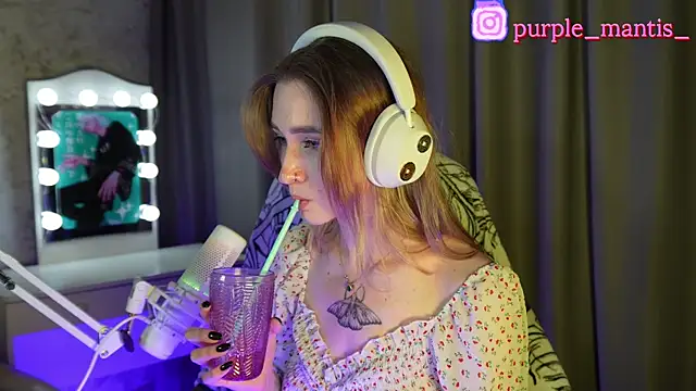 Snapshot of sayonara_6 chatting on March 21, 8:50 pm sayonara 6 online show from March 21, 8:50 pm