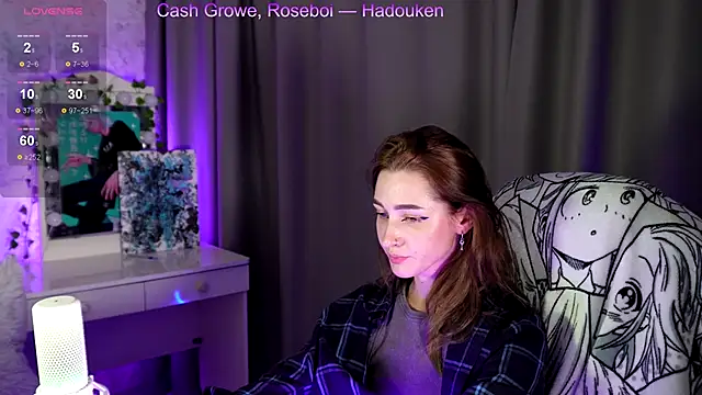 Snapshot of sayonara_6 chatting on November 12, 12:42 pm sayonara 6 online show from November 12, 12:42 pm