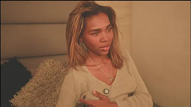 Lily Miiller online show from February 19, 9:12 pm