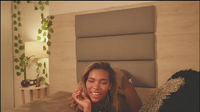 Lily Miiller online show from February 26, 9:37 pm