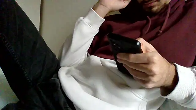 Snapshot of lusluk chatting on December 5, 1:44 pm lusluk online show from December 5, 1:44 pm