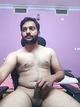 Snapshot of night_stripper chatting on November 28, 7:47 pm night stripper online show from November 28, 7:47 pm