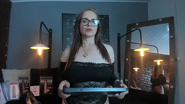 Samantha mature56 online show from January 17, 2:15 am