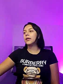 Snapshot of EmilySavvato chatting on September 30, 7:42 pm EmilySavvato online show from September 30, 7:42 pm