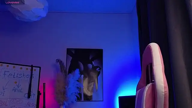 dragon ink online show from February 15, 5:30 am