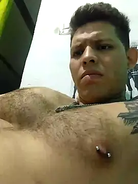 Snapshot of King_russo chatting on September 14, 6:25 am King russo online show from September 14, 6:25 am