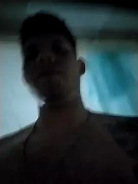 Snapshot of King_russo chatting on October 26, 2:56 am King russo online show from October 26, 2:56 am