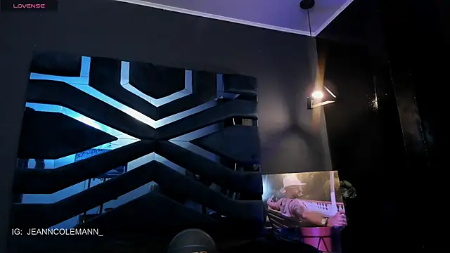 JeanColleman online show from December 16, 11:20 pm