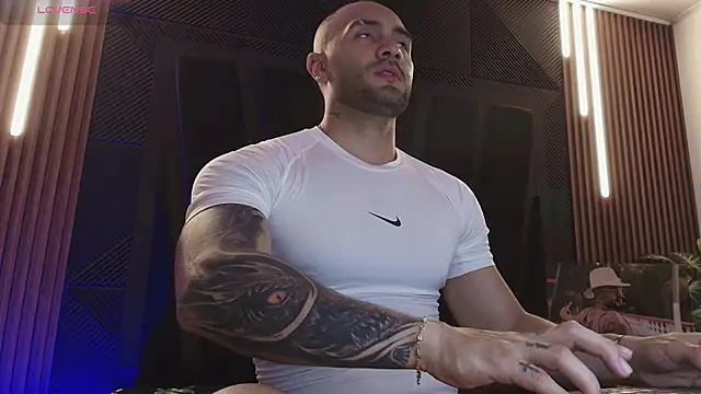 JeanColleman online show from March 20, 11:17 pm