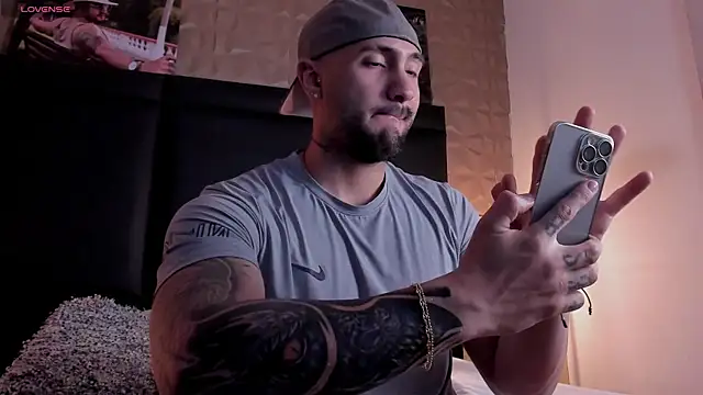 Snapshot of JeanColleman chatting on October 29, 4:11 am JeanColleman online show from October 29, 4:11 am