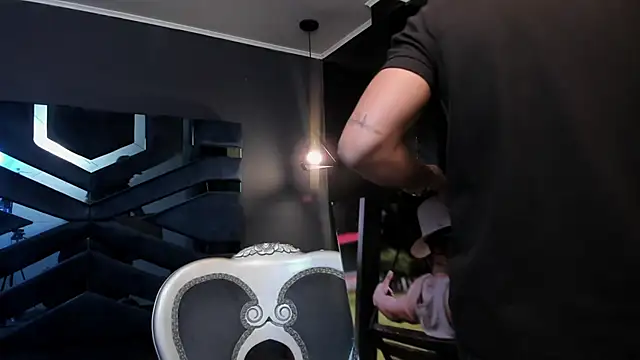 JeanColleman online show from December 19, 11:18 pm