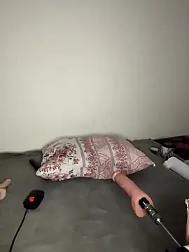 merve0234 online show from October 24, 9:25 pm