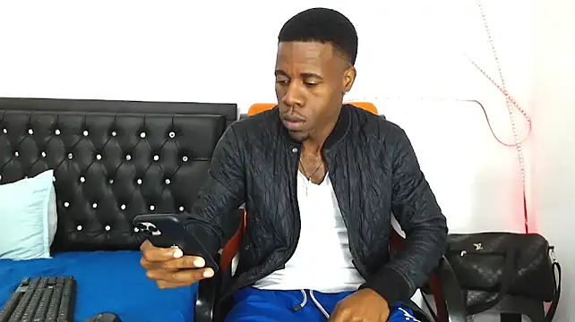 Damian hart 24CM online show from November 16, 9:36 am