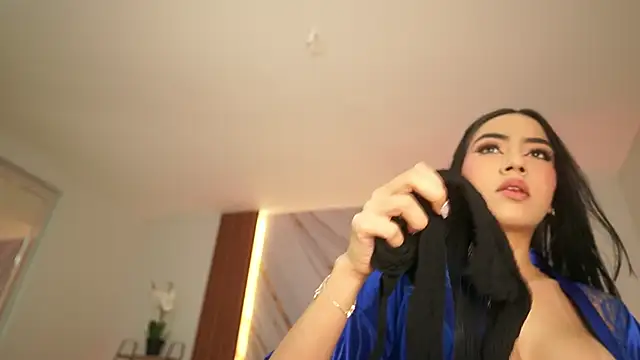 elasummer online show from March 4, 12:24 pm