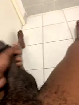 arrete2025 online show from December 18, 2:54 pm