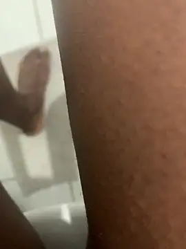 arrete2025 online show from February 17, 1:41 pm