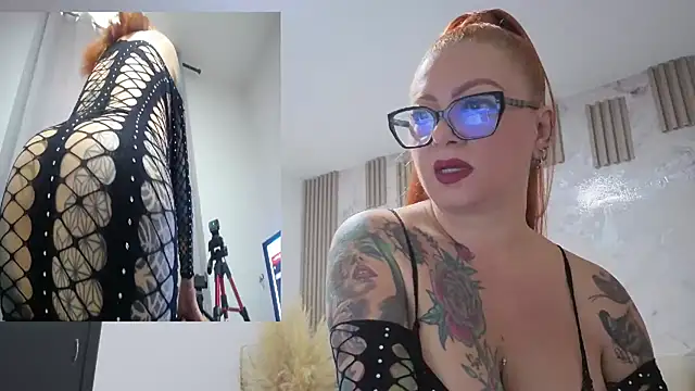 EMILY ROUSSE71 online show from March 5, 9:11 pm