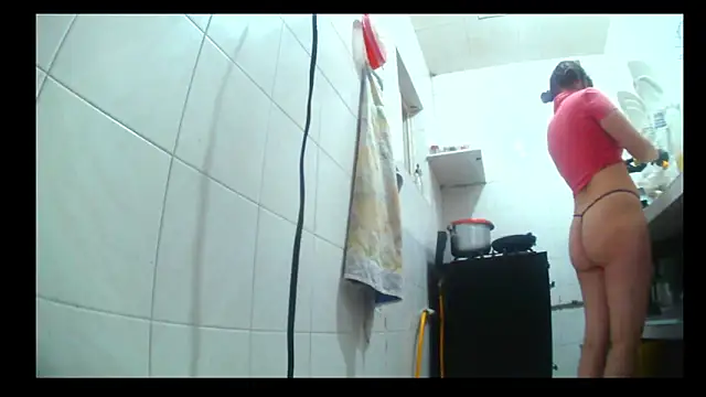 Snapshot of samanta_rosas1 chatting on February 3, 3:06 pm samanta rosas1 online show from February 3, 3:06 pm