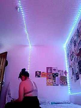 Snapshot of samanta_rosas1 chatting on January 16, 9:08 pm samanta rosas1 online show from January 16, 9:08 pm
