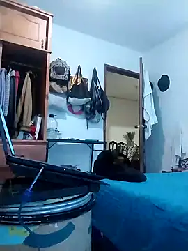 Snapshot of samanta_rosas1 chatting on January 10, 1:32 am samanta rosas1 online show from January 10, 1:32 am