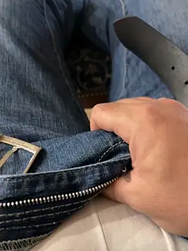 virgilioduro83 online show from November 7, 12:53 pm