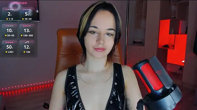 mollyposhh online show from November 20, 5:13 pm