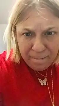 Snapshot of Playmate86 chatting on February 6, 8:39 am Playmate86 online show from February 6, 8:39 am