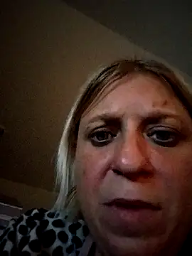 Snapshot of Playmate86 chatting on December 4, 10:07 am Playmate86 online show from December 4, 10:07 am