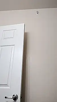 Snapshot of Playmate86 chatting on December 8, 8:09 am Playmate86 online show from December 8, 8:09 am