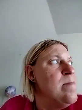 Snapshot of Playmate86 chatting on December 11, 2:44 pm Playmate86 online show from December 11, 2:44 pm