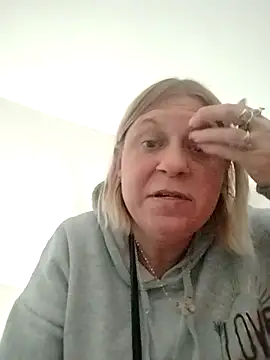 Snapshot of Playmate86 chatting on March 7, 6:54 pm Playmate86 online show from March 7, 6:54 pm