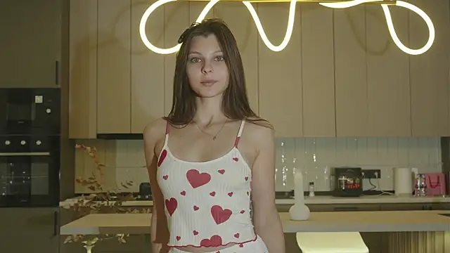 Snapshot of whisper_of_love chatting on October 28, 2:12 am whisper of love online show from October 28, 2:12 am