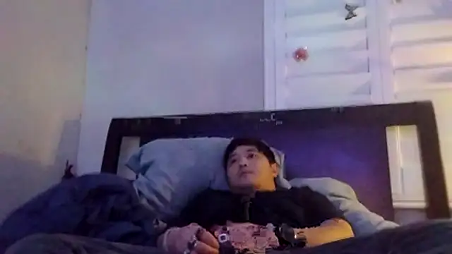 cloudyspun online show from April 5, 4:41 am