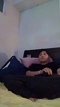 cloudyspun online show from March 26, 11:30 am