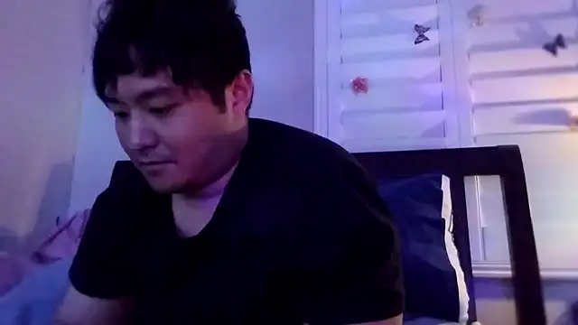 cloudyspun online show from April 19, 3:18 am