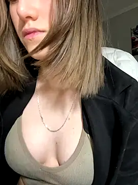 Sultry fox online show from December 3, 3:06 pm