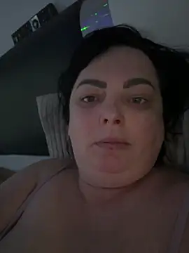 Amandamuller1982 online show from February 27, 4:57 am